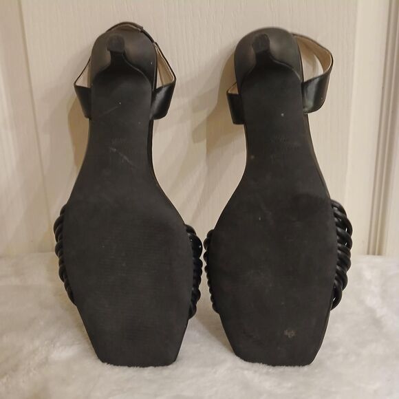 Halston Hong Kong Black Sling Back Strappy Square Toe Kitten Heel Sandals 9 - Picture 7 of 8